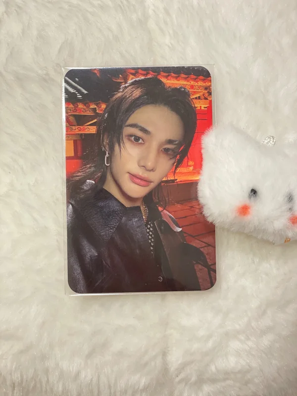 Stray Kids HYUNJIN 'KARMA KMS' Photocard | Sold by tasy_niph