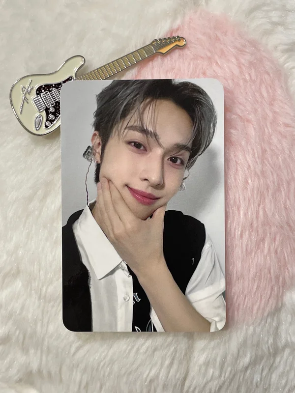 Stray Kids FELIX 'Stray Kids World Tour [RUN IT JAPAN] POPUP STORE