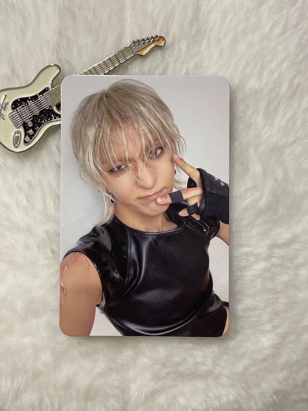 DEAD AND Illustration Keyring ver.