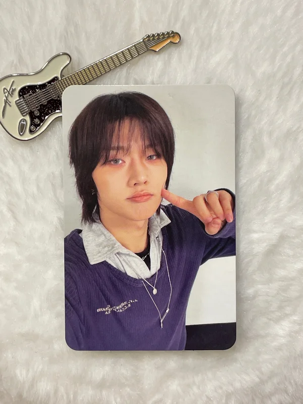 DEAD AND Photobook ver. Boy in Chic ver.