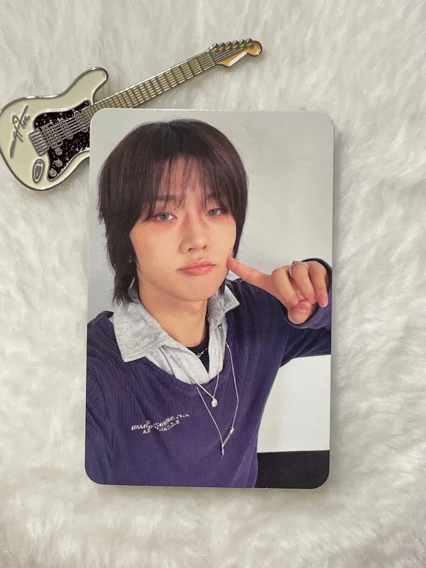 DEAD AND Photobook ver. Boy in Chic ver.