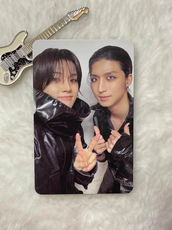 DEAD AND Photobook ver. HERO ver.