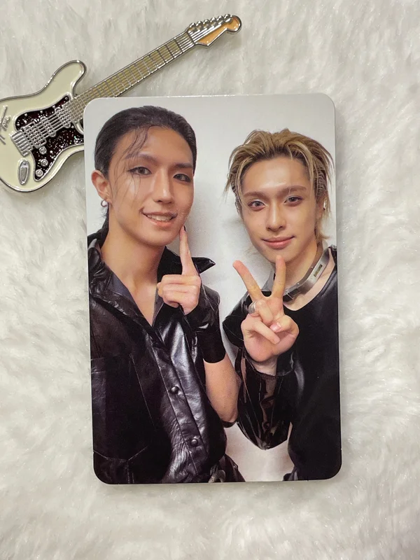 DEAD AND Photobook ver. HERO ver.