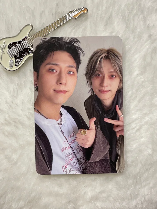 DEAD AND Photobook ver. Boy in Chic ver.