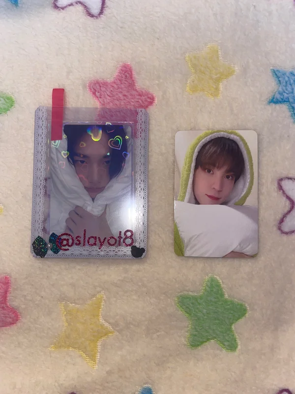 GOLDEN HOUR : Part.1 Hellolive shop LUCKY DRAW