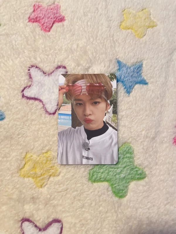 LEE KNOW NOEASY DOUBLE SIDED ALBUM PC