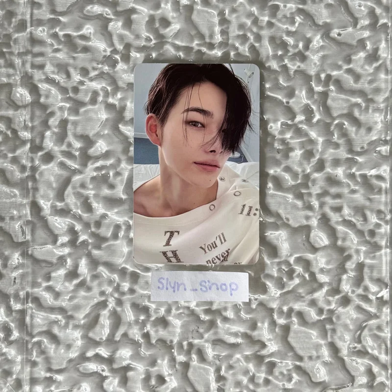 ROMANCE : UNTOLD -daydream- BLUE NOON Ver.
