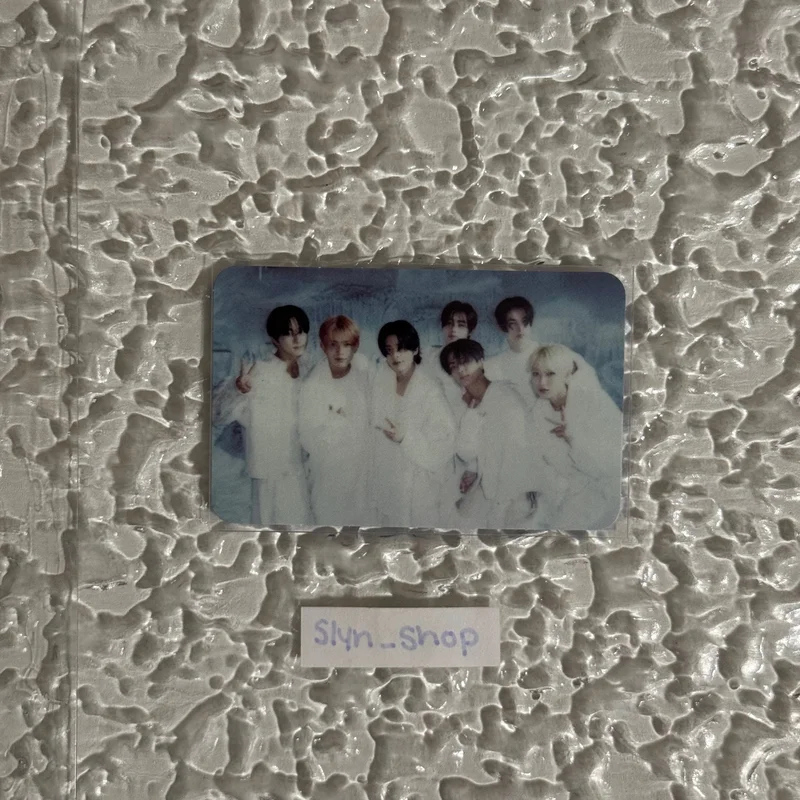 ROMANCE : UNTOLD -daydream- Weverse Albums ver.