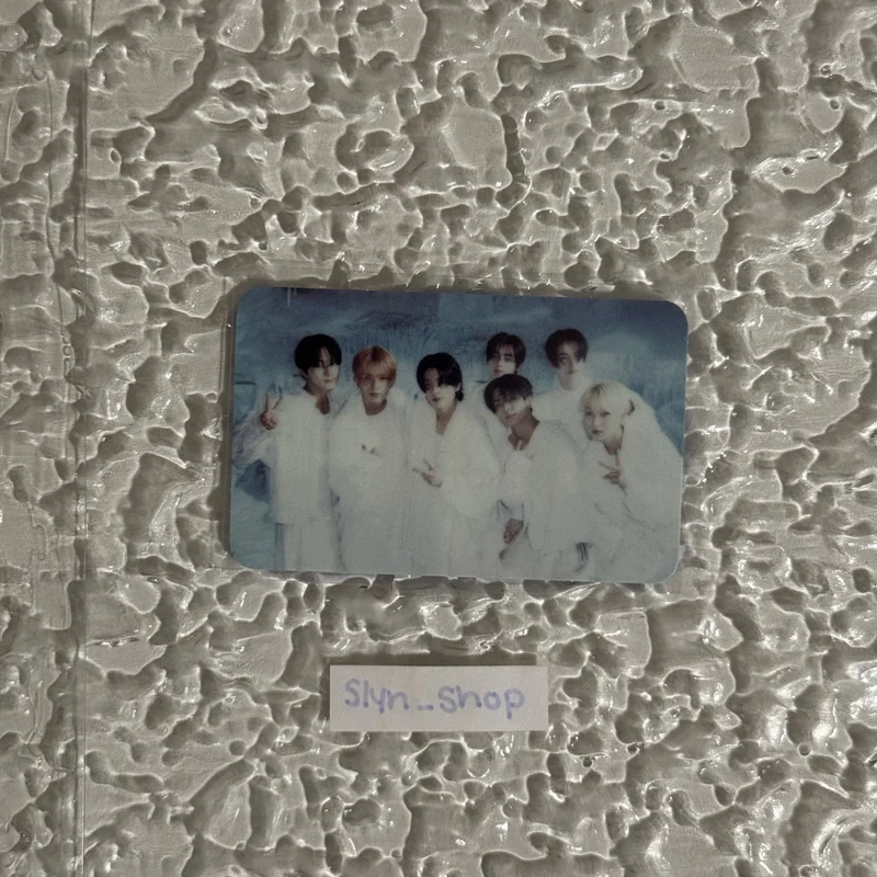ROMANCE : UNTOLD -daydream- Weverse Albums ver.