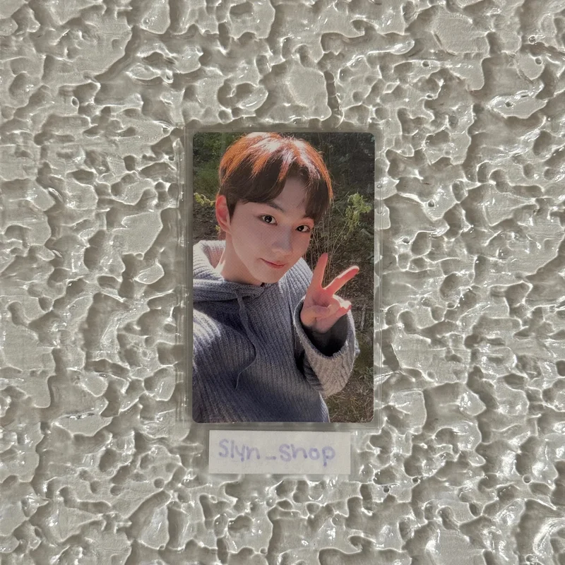 BORDER : DAY ONE WEVERSE