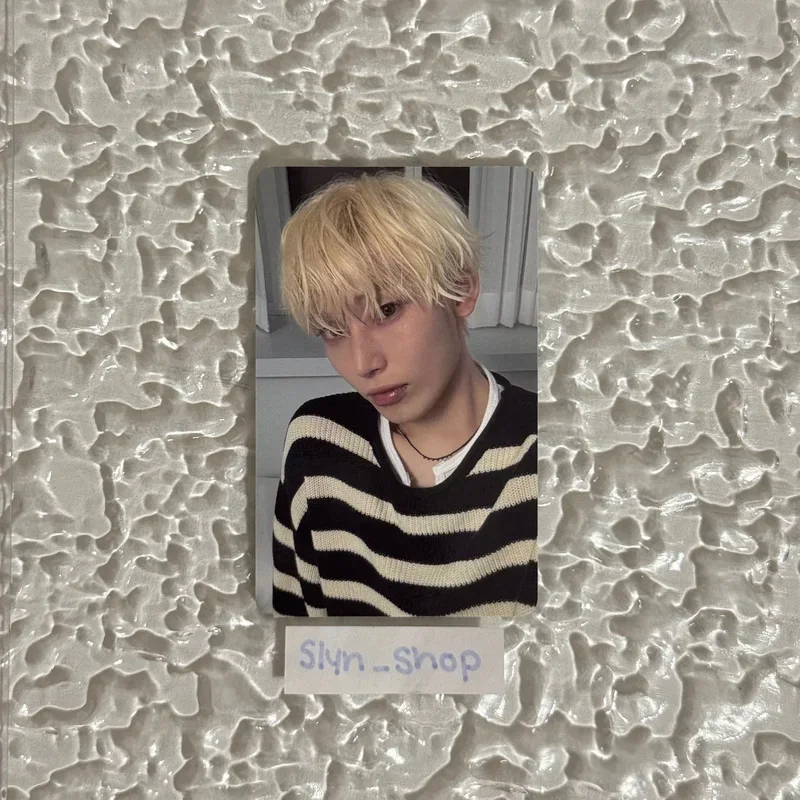 ROMANCE : UNTOLD -daydream- BLUE NOON Ver.