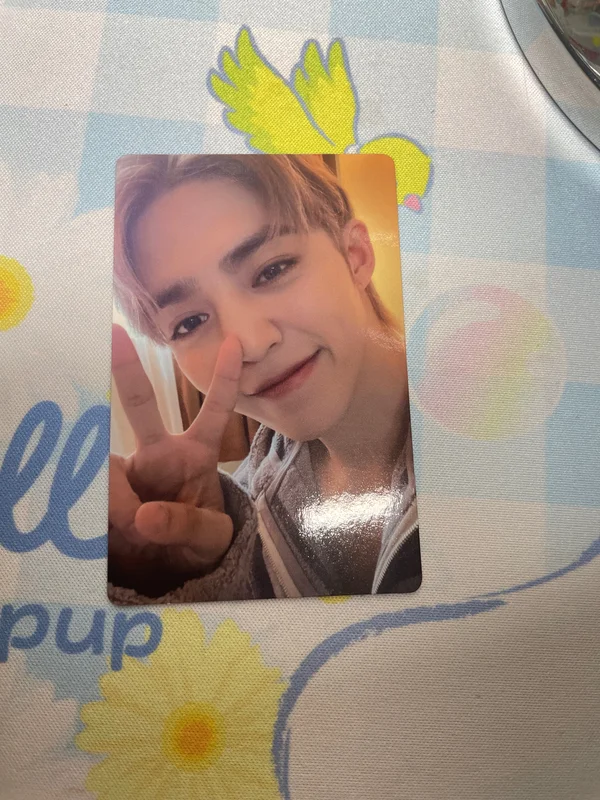 S.Coups Face the Sun