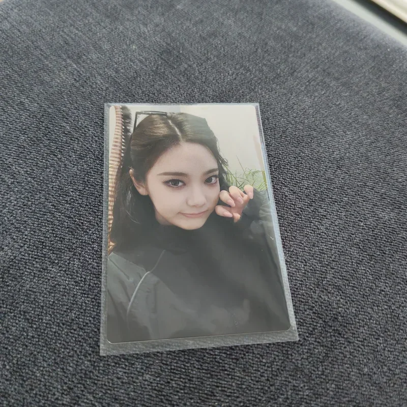 Ning Ning KFC photocard (Chinese back)