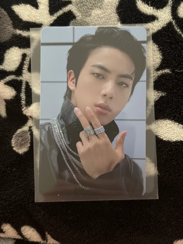 美品　BTS PROOF まとめ売り JIN 輝く高品質な 美品 BTS PROOF まとめ売り JIN - メルカリ