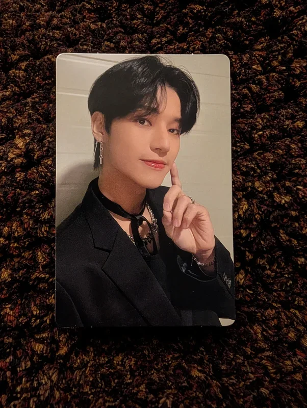 THE WORLD EP.1 : MOVEMENT A VER.