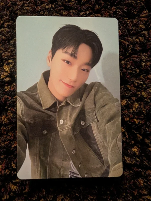 GOLDEN HOUR : Part.1 hello82