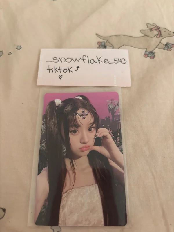 bomb Weverse Albums ver.