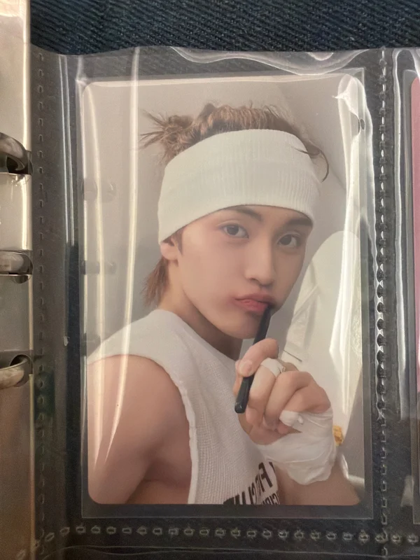 2025 SEASON'S GREETINGS