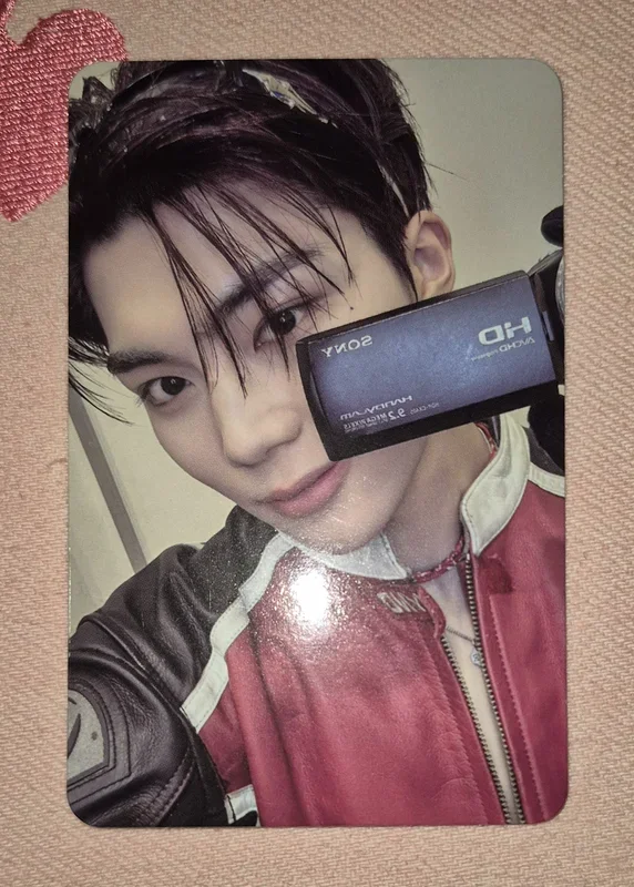 NEVER SAY NEVER PHOTOBOOK Ver. ICON Ver.