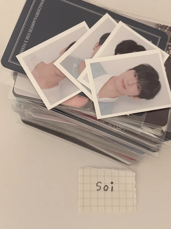 Monsta x photocard (106+)