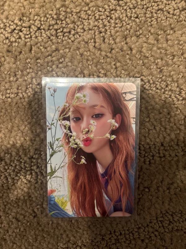 Better Things RANDOM TRADING CARD B VER.