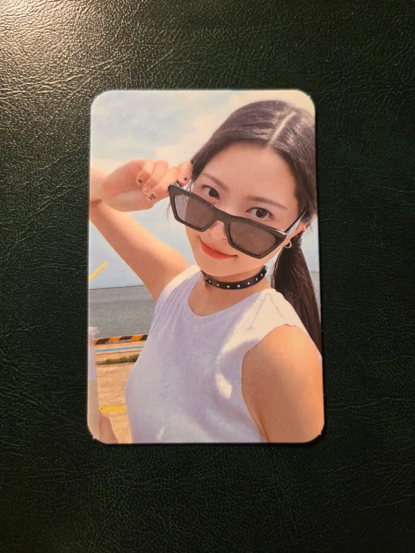 ANTIFRAGILE Weverse Albums Ver.