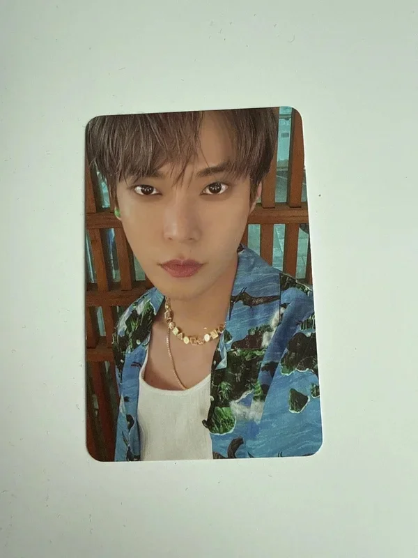 2 Baddies Photobook Ver. US ver.
