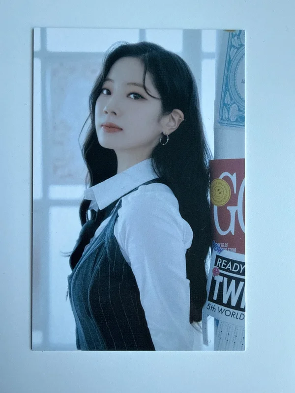 TWICE 5TH WORLD TOUR READY TO BE TRADING CARD