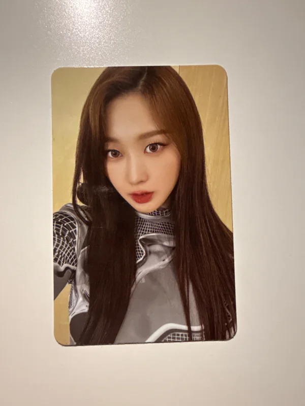 Girls Digipack Ver. US Exclusive