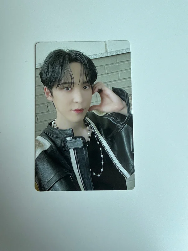 THE WORLD EP.1 : MOVEMENT DIARY VER.