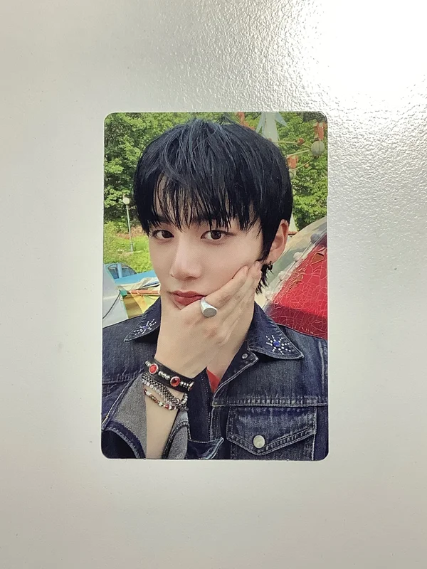 1st EP [WHY..] dazed ver.
