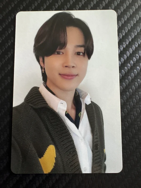 DICON PHOTOCARD 101 : CUSTOM BOOK / BEHIND BTS since 2018 (2018-2021 in USA)