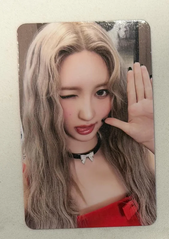 IVE SECRET US EXCLUSIVE