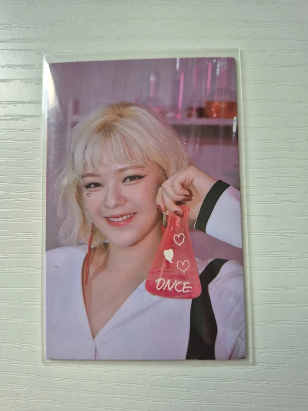 Formula of Love Jeongyeon