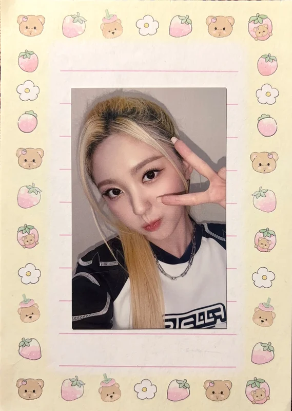 Yeseo 1st Anniv Cafe Event