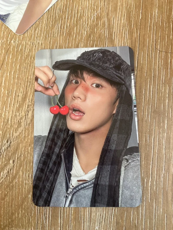 UNIQUE Target Exclusive