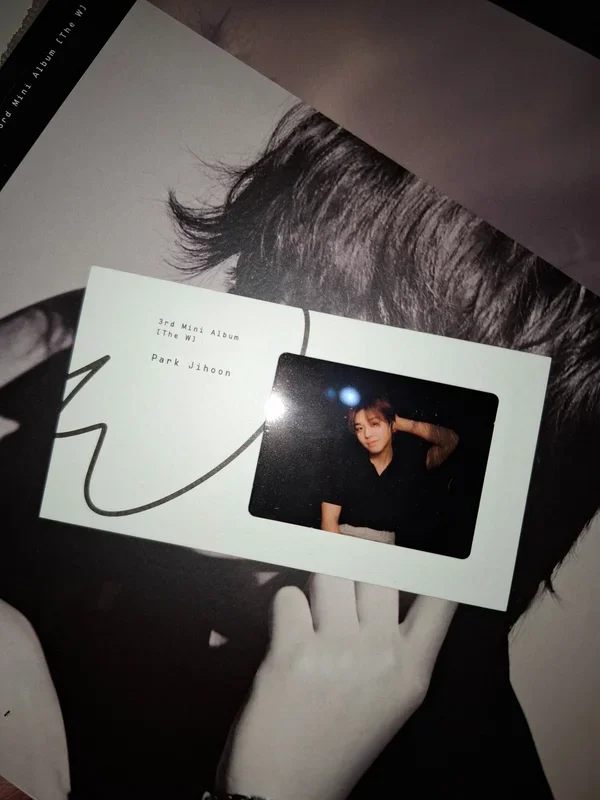 The W Blanc ver.