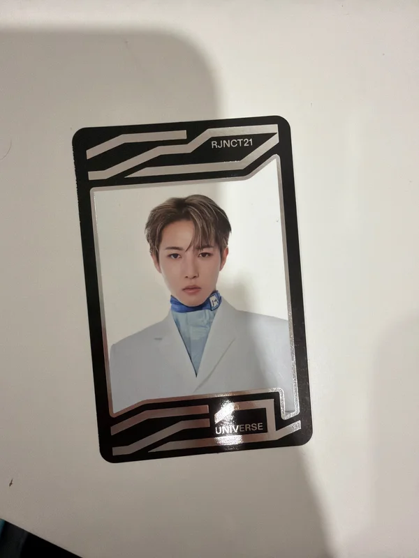 Universe Jewel Case Ver. Universe Card