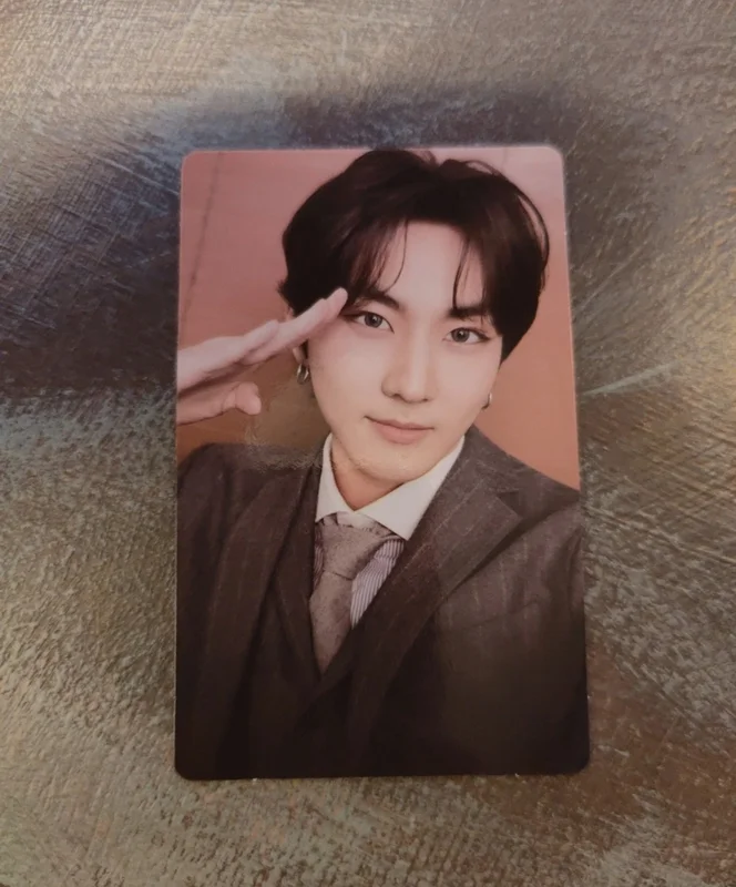 DARK MOON SPECIAL ALBUM 'MEMORABILIA' WEVERSE