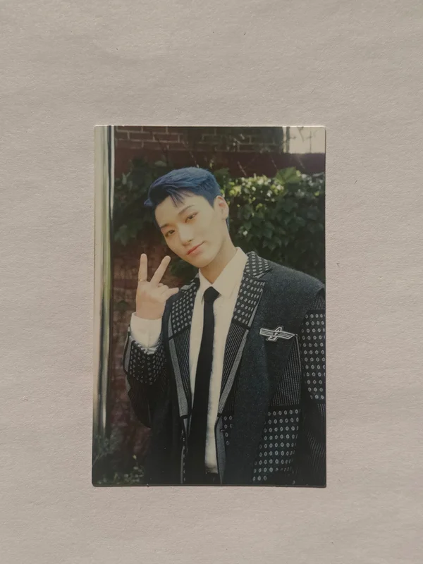 ZERO : FEVER EPILOGUE DIARY Ver.