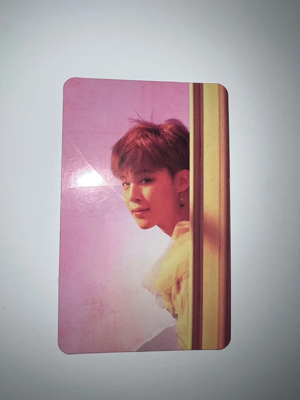 LOVE YOURSELF 'Answer'