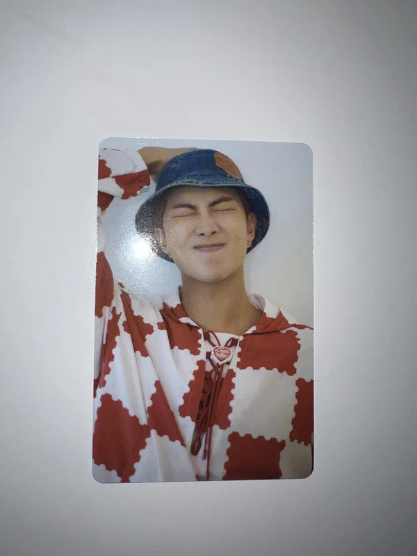 DICON PHOTOCARD 101 : CUSTOM BOOK / BEHIND BTS since 2018 (2018-2021 in USA)