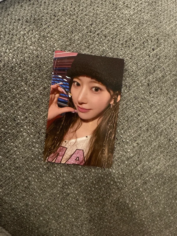 DIFFERENT LIMITED NOSTALGIC YLANG Ver.