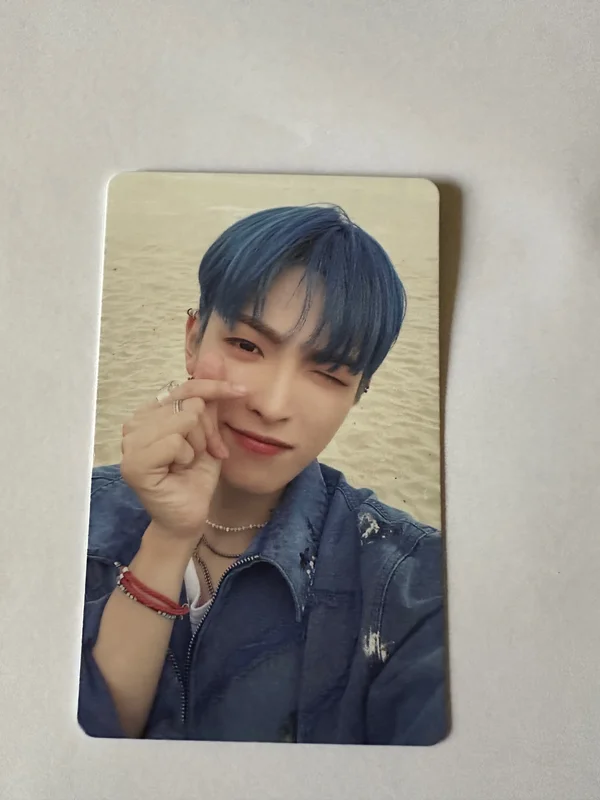 ATEEZ 2023 SUMMER PHOTOBOOK