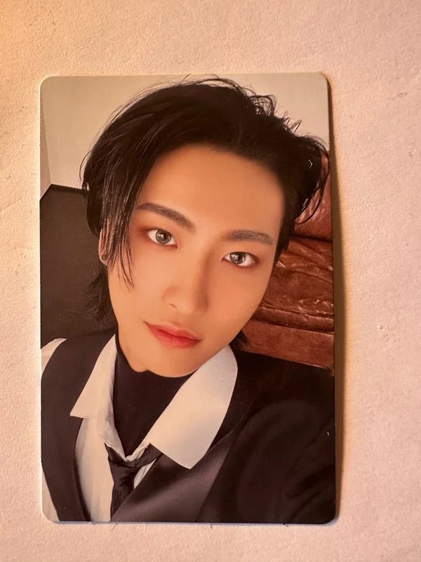 GOLDEN HOUR : Part.1 Europe Exclusive