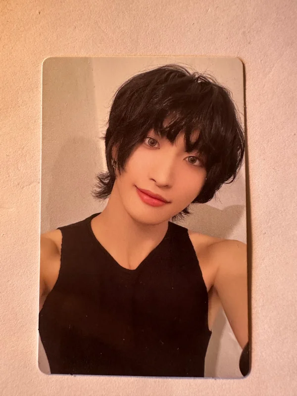 GOLDEN HOUR : Part.1 hello82