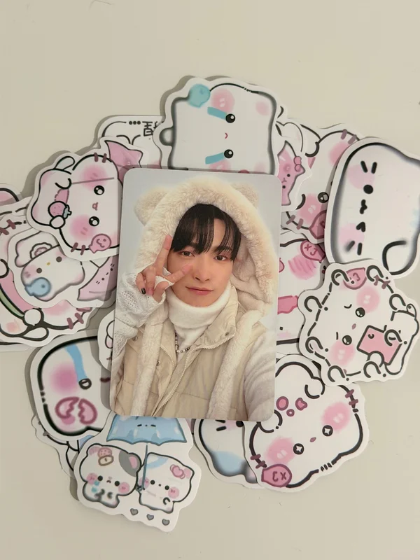 ATEEZ WINTER SPEACIAL MD : SNOWMAN FACTORY SPECIAL GIFT