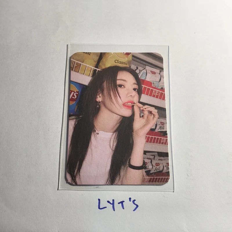 ANTIFRAGILE Weverse Albums Ver.