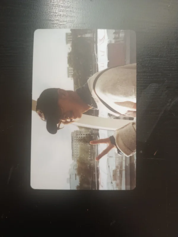 Right Place, Wrong Person Weverse Albums ver.