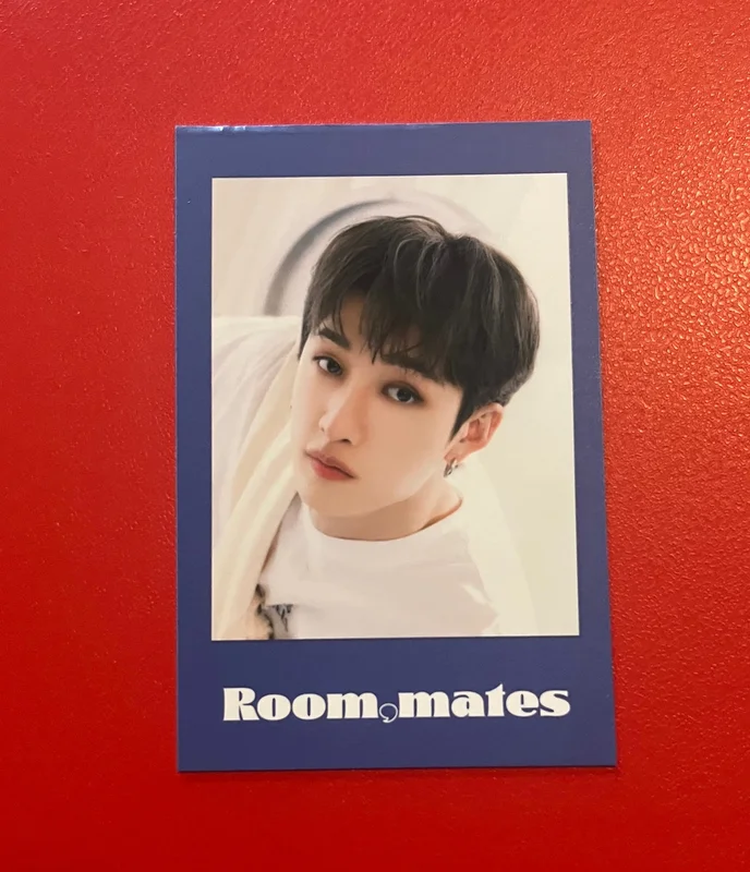 2022 SEASON'S GREETINGS Room,mates
